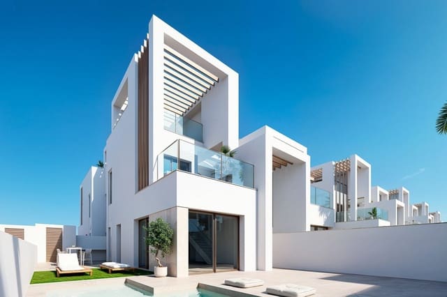 Chalet de 3 habitaciones en Las Lomas de Rame - Bahía Bella, Los Alcázares en venta con piscina garaje - 645.000 € (Ref: 10048305)