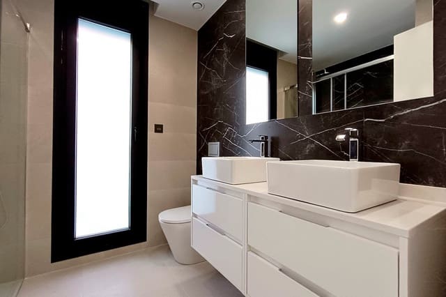 3 quarto Moradia para venda em Benijófar com piscina - 465 000 € (Ref: 10048323)