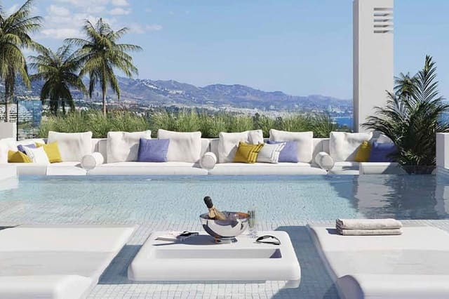 3 chambre Penthouse à vendre à Las Piscinas Naturales, Torrevieja avec piscine - 464 000 € (Ref: 10048327)