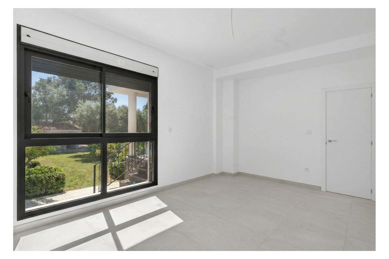 5 bedroom Villa for sale in San Vicente / Sant Vicent del Raspeig with pool garage - € 545,000 (Ref: 10048462)