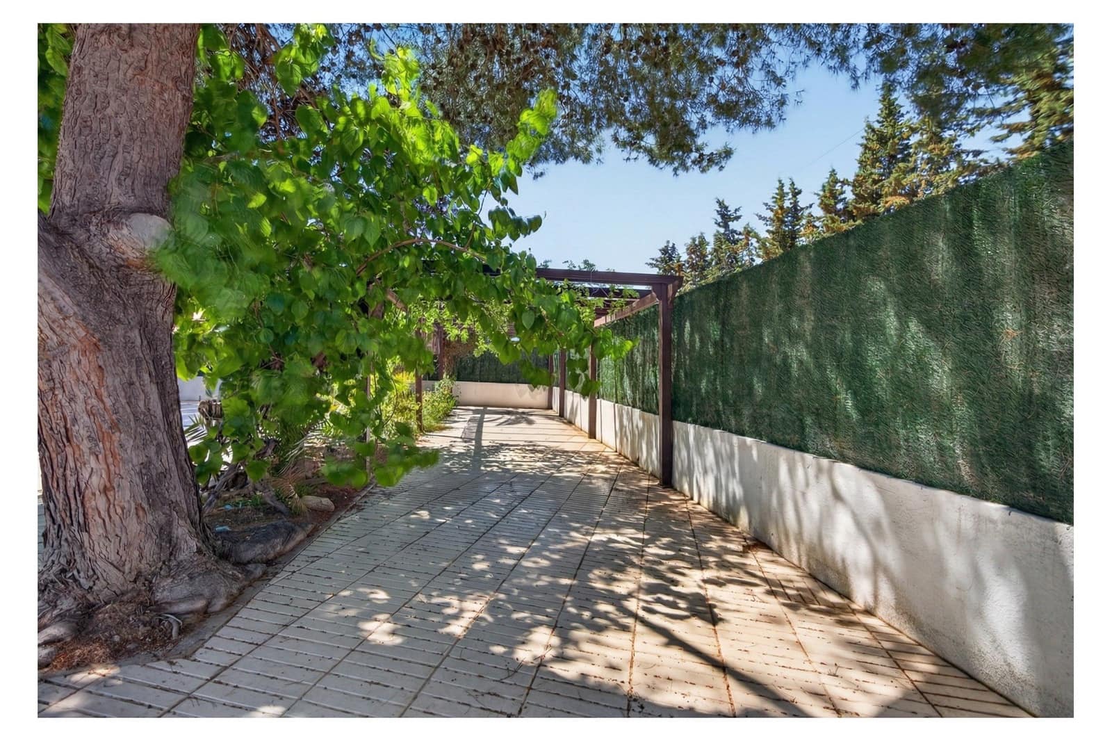 5 bedroom Villa for sale in San Vicente / Sant Vicent del Raspeig with pool garage - € 545,000 (Ref: 10048462)