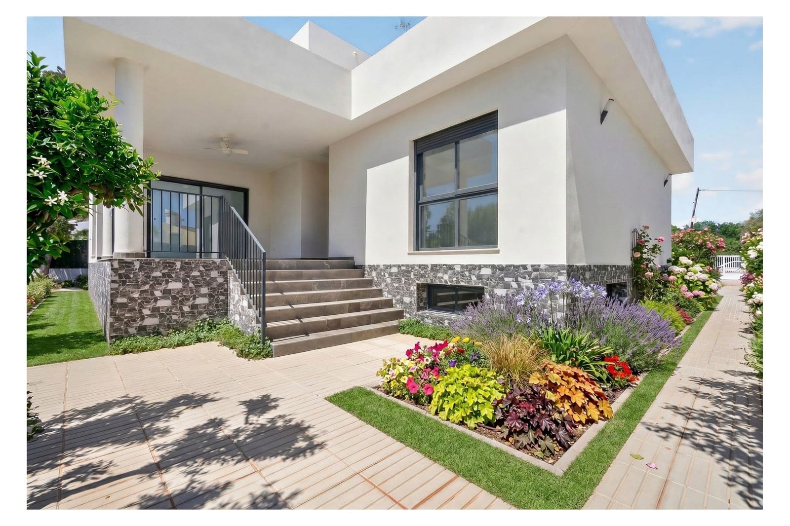 5 bedroom Villa for sale in San Vicente / Sant Vicent del Raspeig with pool garage - € 545,000 (Ref: 10048462)