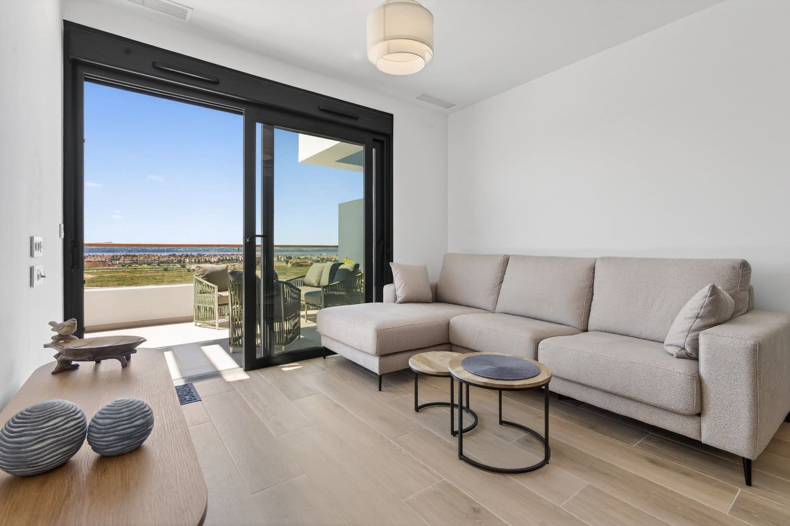 3 bedroom Penthouse for sale in Torrevieja with pool garage - € 515,000 (Ref: 10054328)