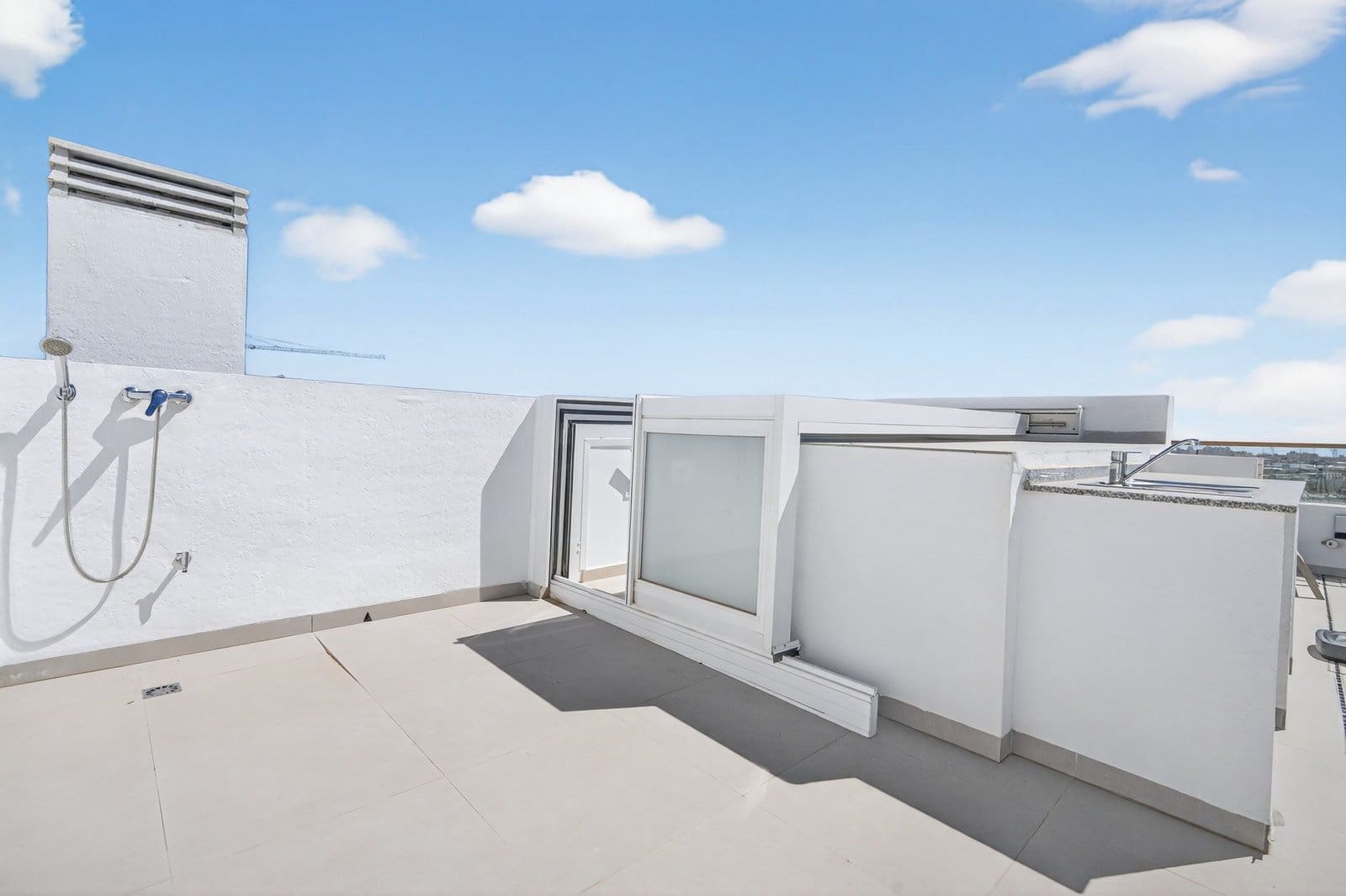 3 bedroom Penthouse for sale in Torrevieja with pool garage - € 515,000 (Ref: 10054328)