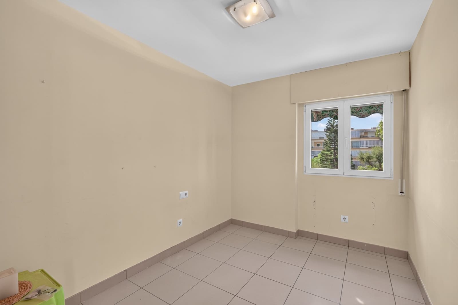3 makuuhuone Asunto myytävänä paikassa Playa de San Juan mukana uima-altaan 
autotalli - 420 000 € (Ref: 10070174)