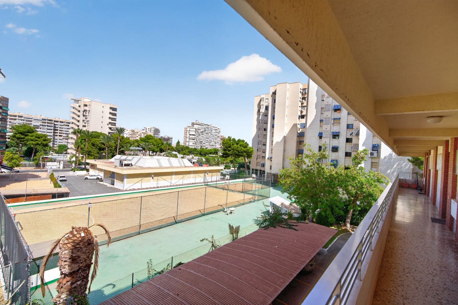 3 makuuhuone Asunto myytävänä paikassa Playa de San Juan mukana uima-altaan 
autotalli - 420 000 € (Ref: 10070174)