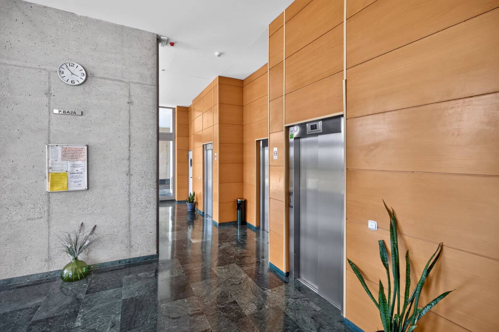 3 quarto Apartamento para venda em Benidorm com piscina garagem - 719 000 € (Ref: 10082223)