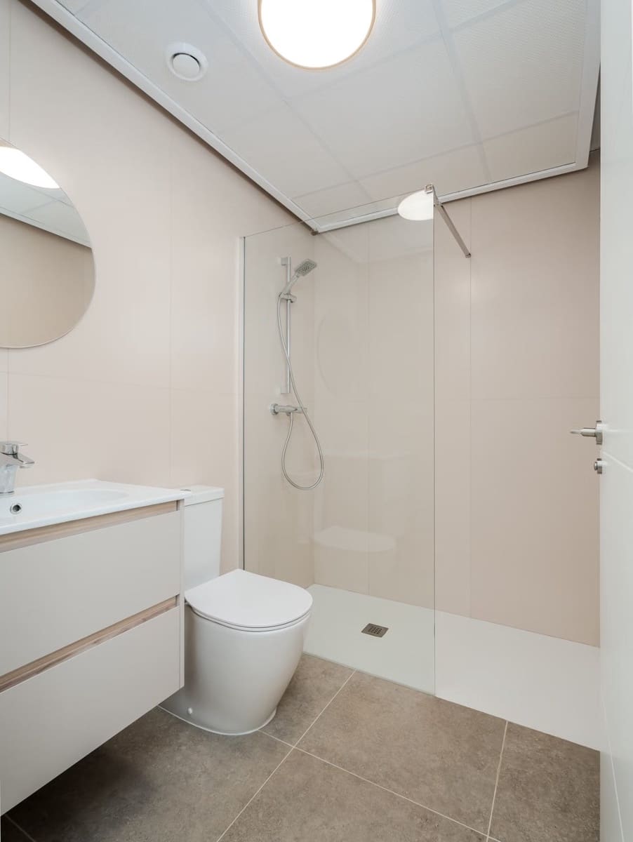 2 chambre Appartement à vendre à Playa Flamenca avec piscine garage - 369 000 € (Ref: 10088410)