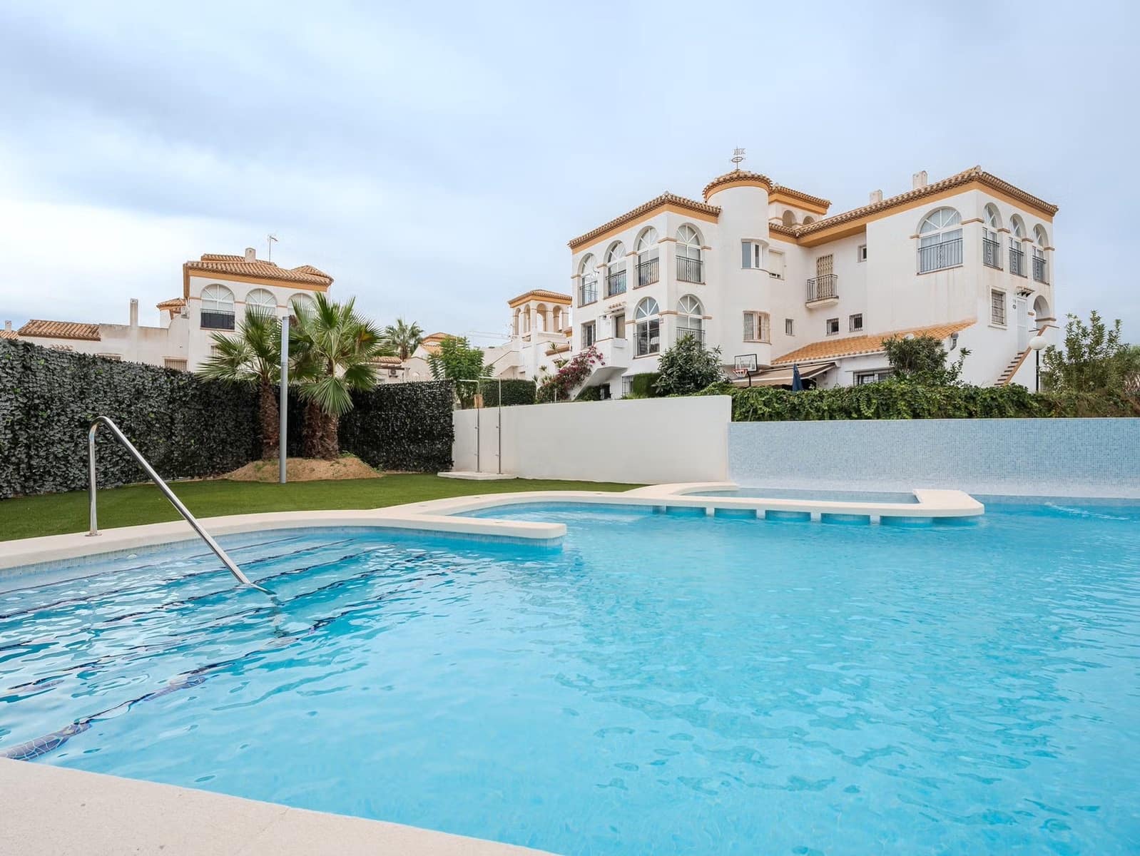2 chambre Appartement à vendre à Playa Flamenca avec piscine garage - 369 000 € (Ref: 10088410)