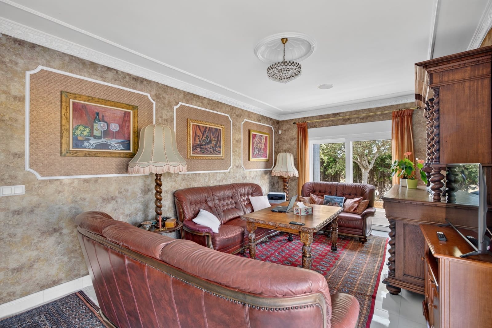 6 bedroom Villa for sale in San Fulgencio with pool garage - € 849,900 (Ref: 10116035)