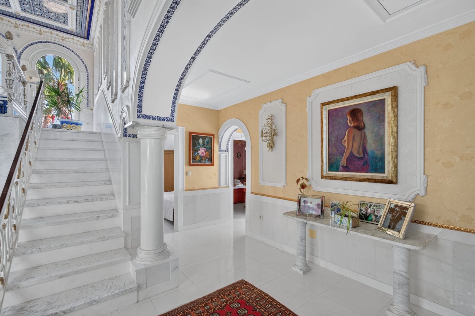 6 bedroom Villa for sale in San Fulgencio with pool garage - € 849,900 (Ref: 10116035)