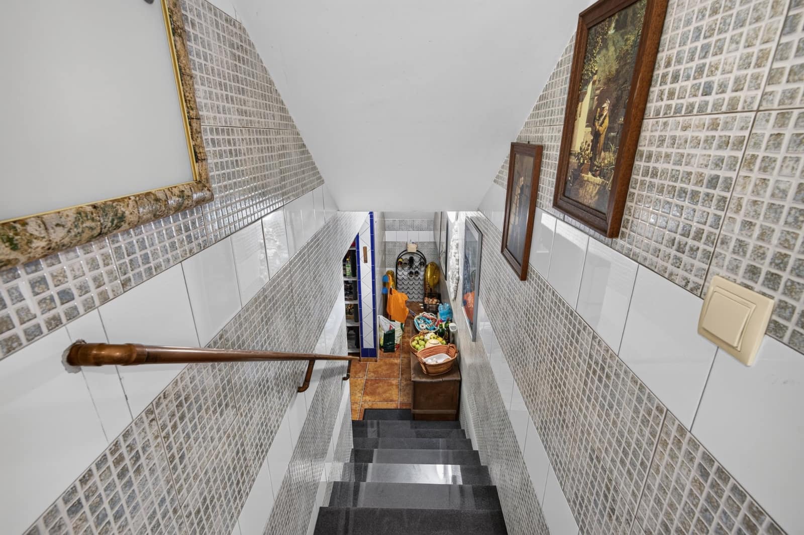 6 bedroom Villa for sale in San Fulgencio with pool garage - € 849,900 (Ref: 10116035)