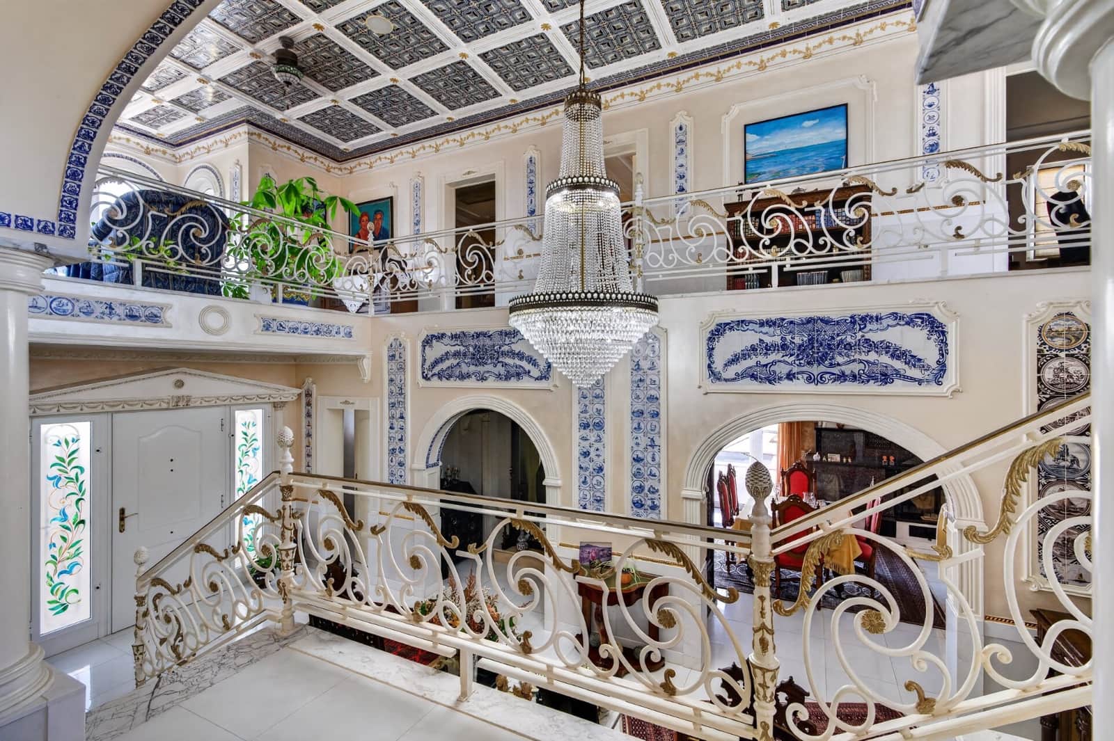 6 bedroom Villa for sale in San Fulgencio with pool garage - € 849,900 (Ref: 10116035)