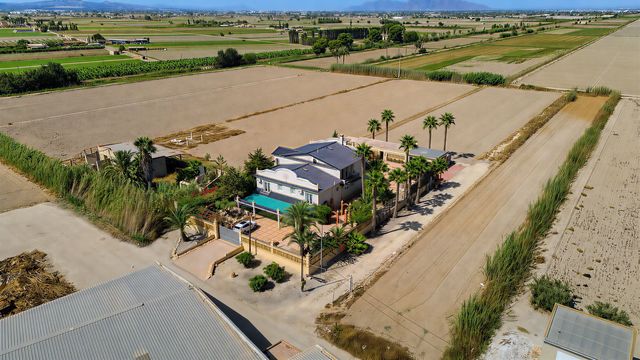 6 soveværelse Villa til salg i San Fulgencio med swimmingpool garage - € 849.900 (Ref: 10116035)
