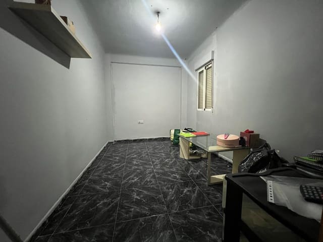 2 soveværelse Lejlighed til salg i Carrús Est - Camí dels Magros, Elche / Elx med swimmingpool - € 89.900 (Ref: 10133524)