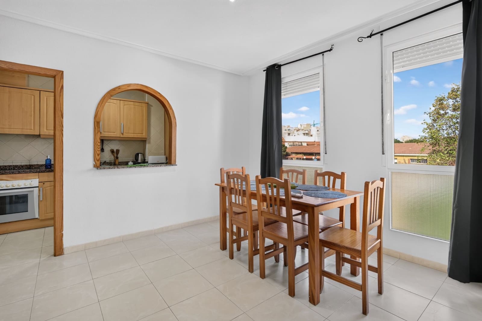 2 Zimmer Wohnung zu verkaufen in Torrevieja mit Pool - 159.900 € (Ref: 10147952)