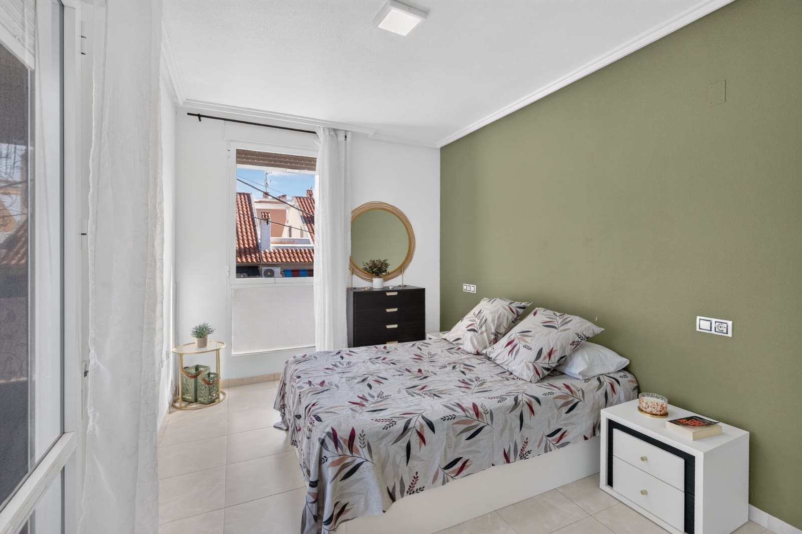 2 Zimmer Wohnung zu verkaufen in Torrevieja mit Pool - 159.900 € (Ref: 10147952)