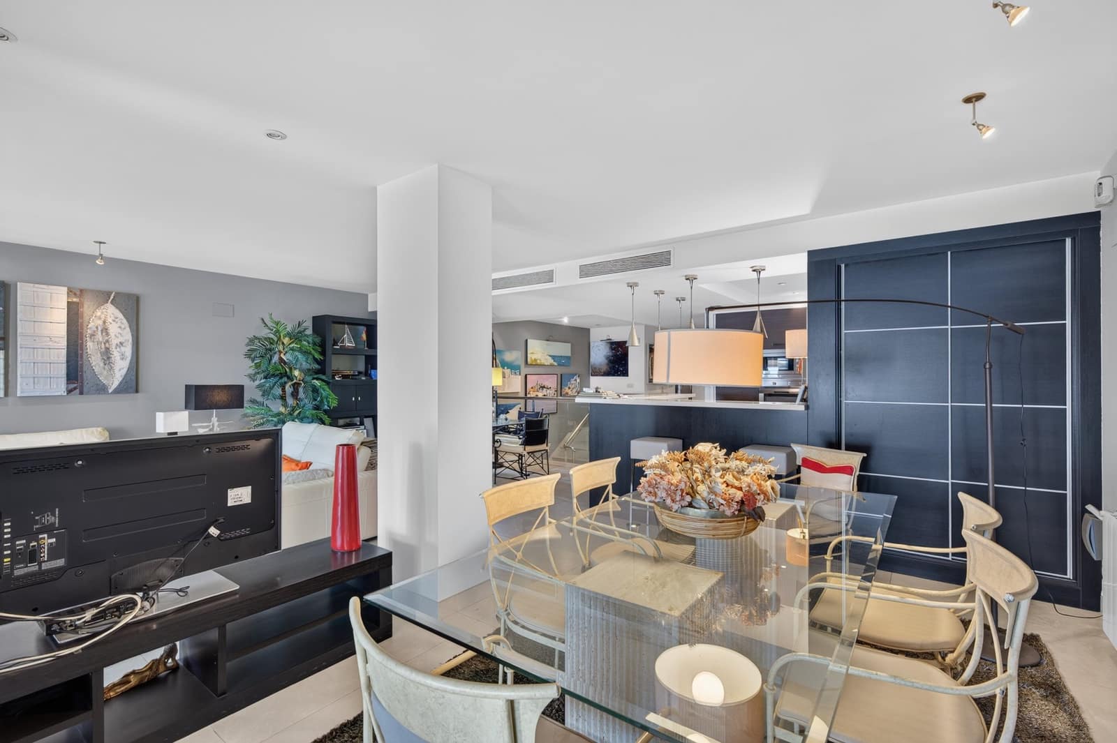 2 bedroom Townhouse for sale in El Campello with pool garage - € 1,349,000 (Ref: 10155572)