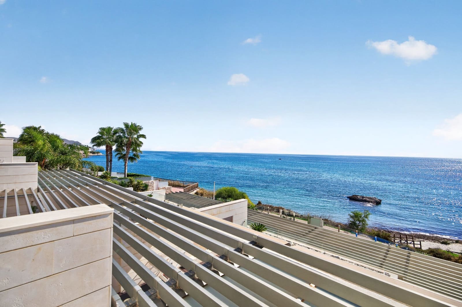 2 bedroom Townhouse for sale in El Campello with pool garage - € 1,349,000 (Ref: 10155572)