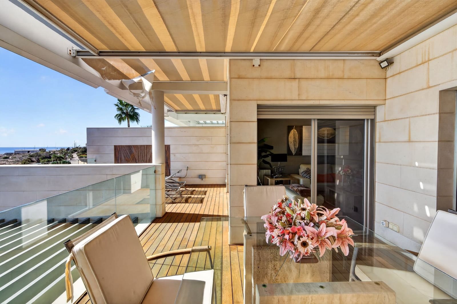 2 bedroom Townhouse for sale in El Campello with pool garage - € 1,349,000 (Ref: 10155572)