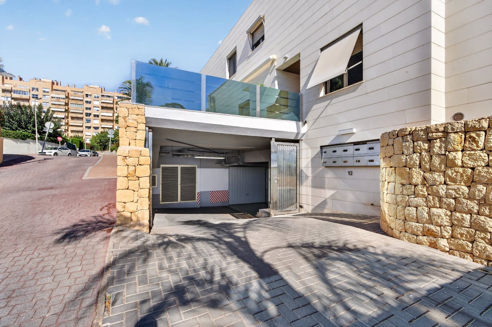 2 bedroom Townhouse for sale in El Campello with pool garage - € 1,349,000 (Ref: 10155572)