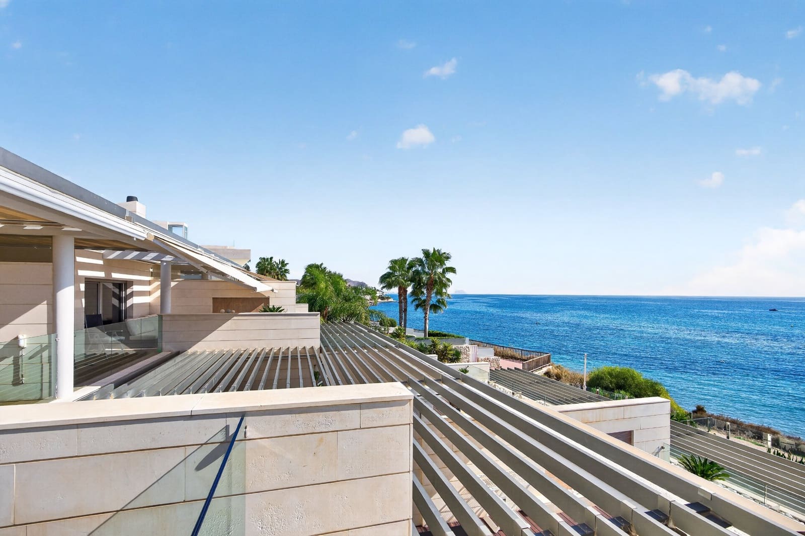 2 bedroom Townhouse for sale in El Campello with pool garage - € 1,349,000 (Ref: 10155572)