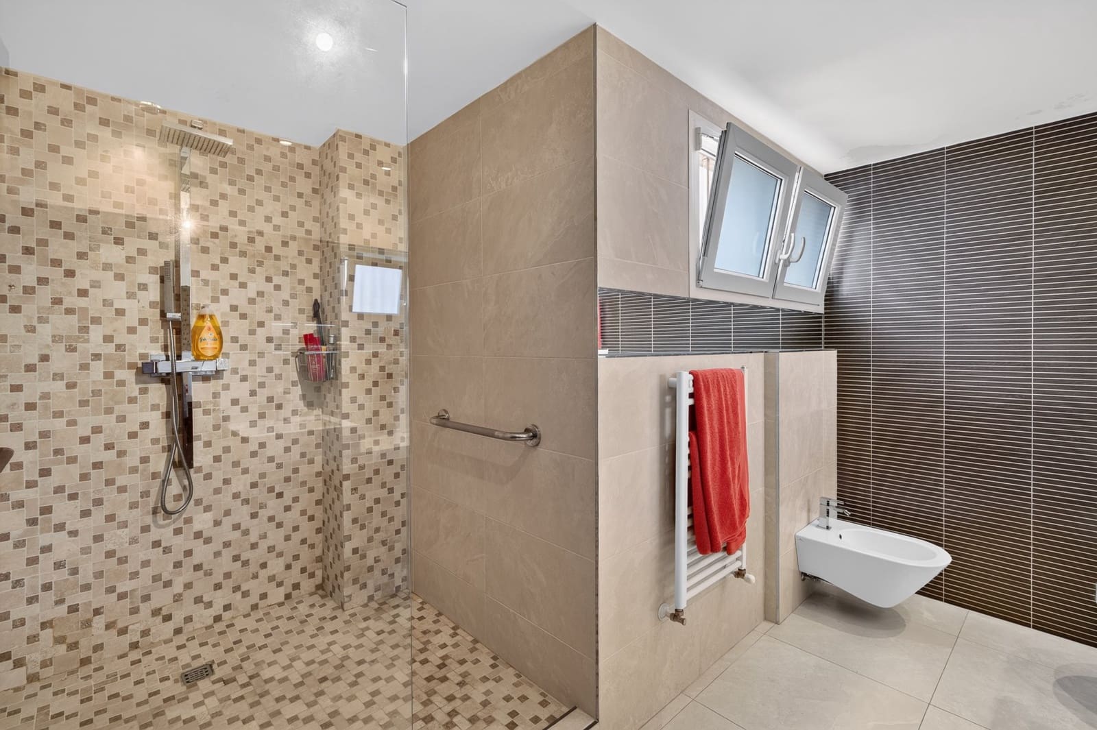 2 bedroom Townhouse for sale in El Campello with pool garage - € 1,349,000 (Ref: 10155572)