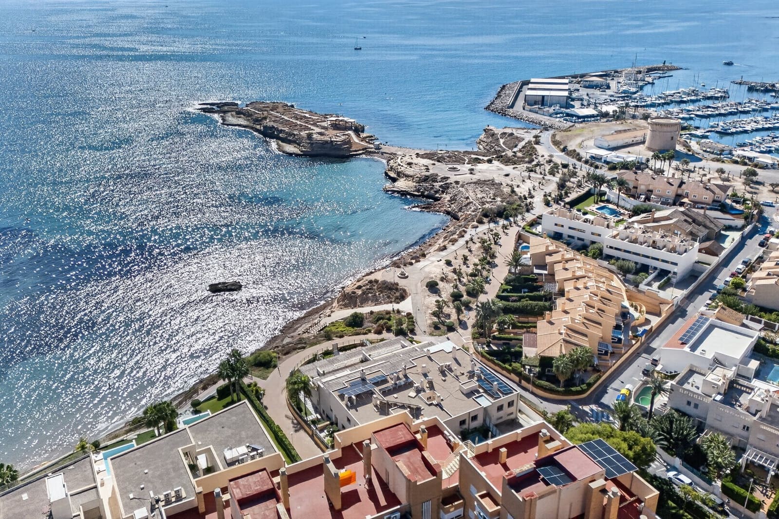 2 bedroom Townhouse for sale in El Campello with pool garage - € 1,349,000 (Ref: 10155572)