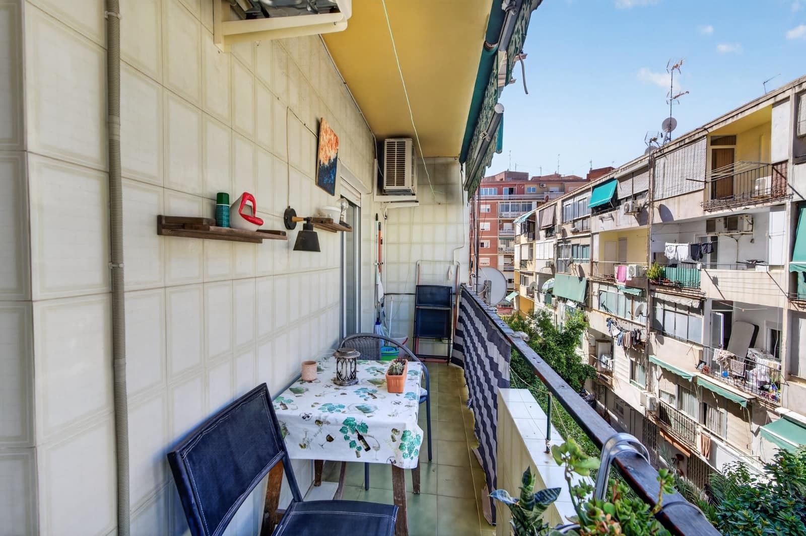 2 slaapkamer Flat te koop in Alicante stad - € 159.000 (Ref: 10156955)