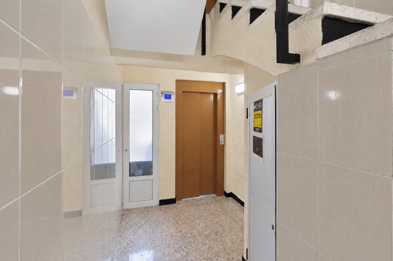 3 soverom Leilighet til salgs i Alicante by med svømmebasseng - € 195 000 (Ref: 10179411)