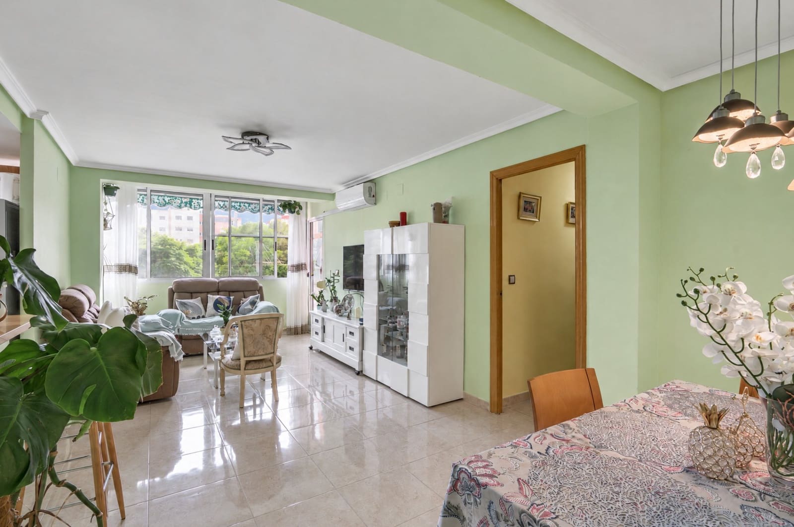 3 soverom Leilighet til salgs i Alicante by med svømmebasseng - € 195 000 (Ref: 10179411)