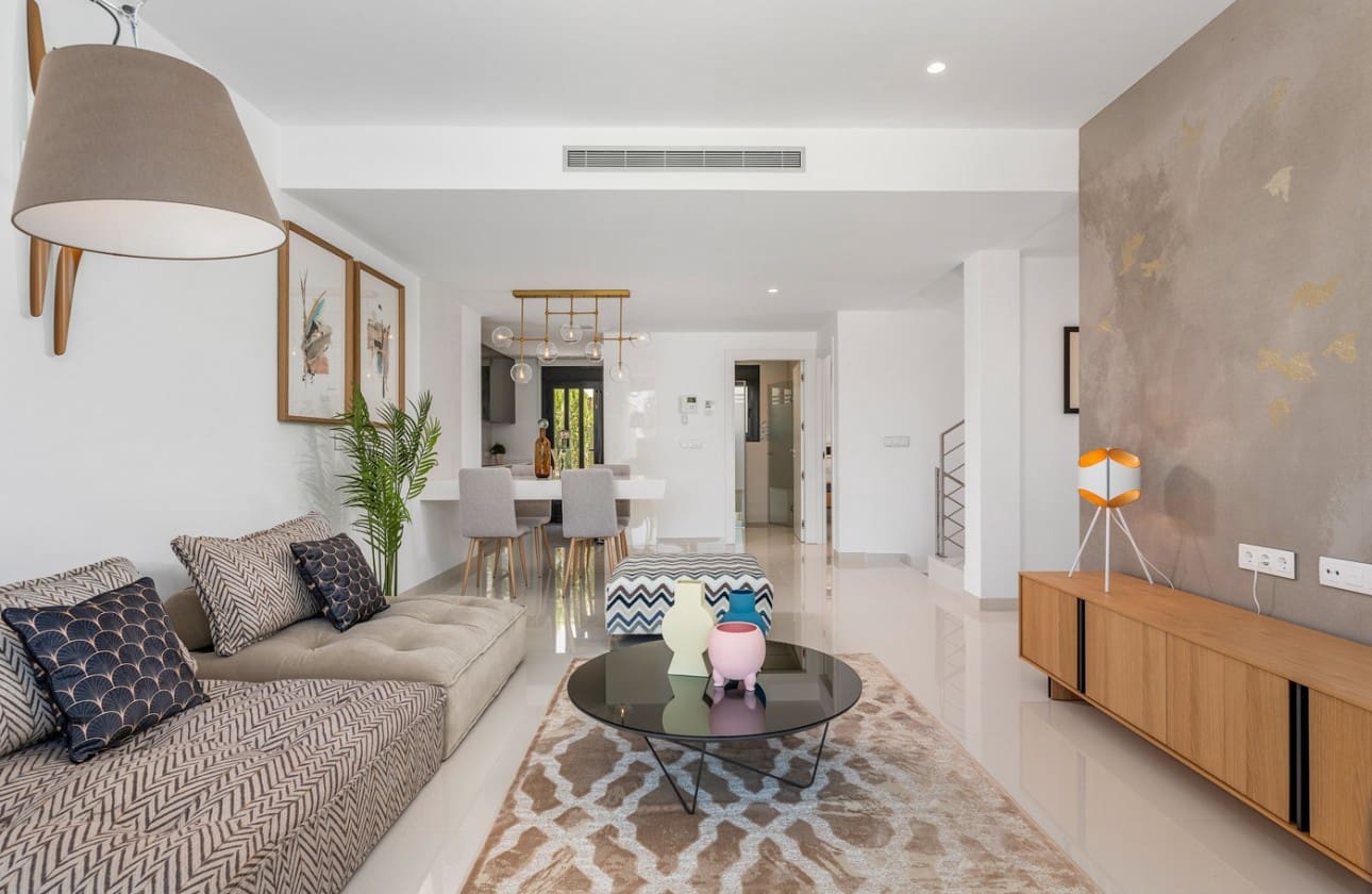 4 sovrum Villa till salu i Playa Honda med pool - 675 000 € (Ref: 7089609)