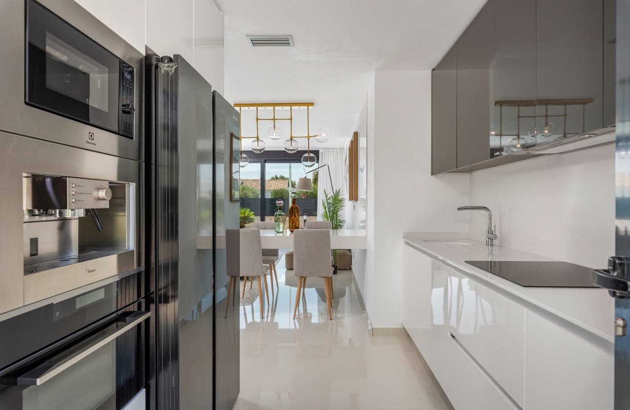 4 sovrum Villa till salu i Playa Honda med pool - 675 000 € (Ref: 7089609)