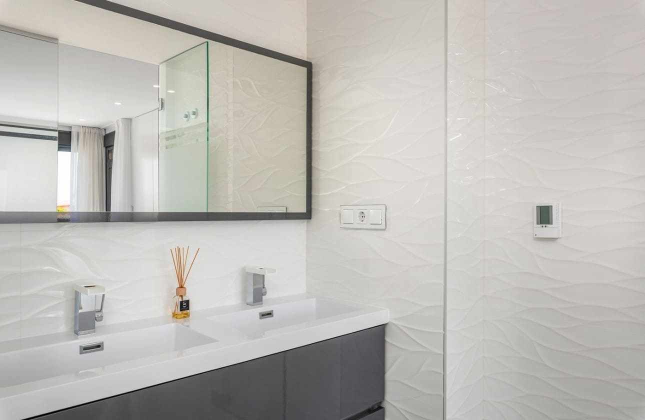 4 sovrum Villa till salu i Playa Honda med pool - 675 000 € (Ref: 7089609)