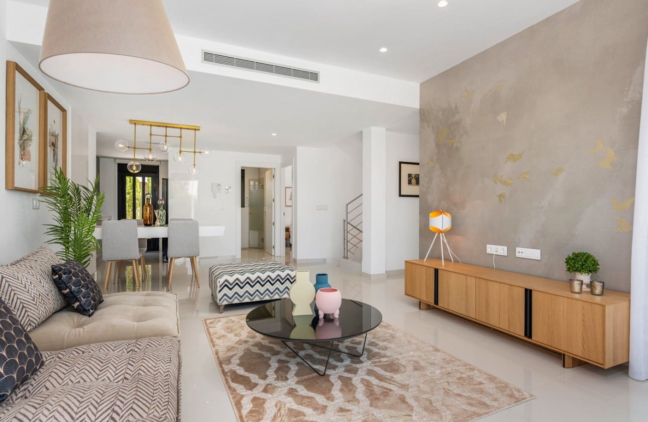 4 sovrum Villa till salu i Playa Honda med pool - 675 000 € (Ref: 7089609)