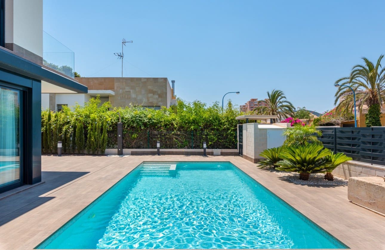 4 sovrum Villa till salu i Playa Honda med pool - 675 000 € (Ref: 7089609)