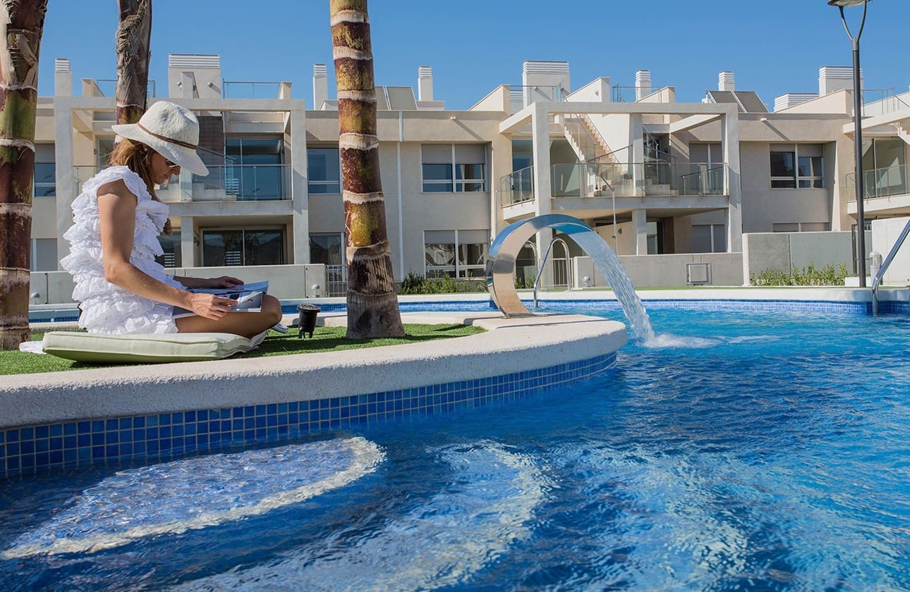 3 soveværelse Lejlighed til salg i Estrella de Mar med swimmingpool garage - € 239.000 (Ref: 7089854)