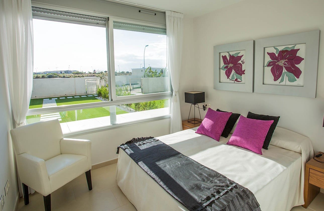 3 soveværelse Lejlighed til salg i Estrella de Mar med swimmingpool garage - € 239.000 (Ref: 7089854)