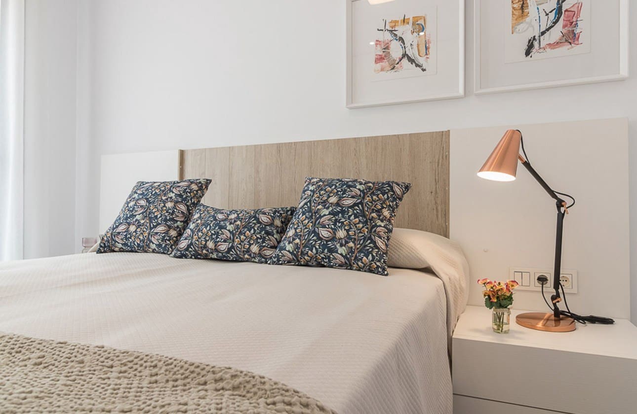 3 soverom Penthouse til salgs i Torrevieja med svømmebasseng garasje - € 299 900 (Ref: 7090011)