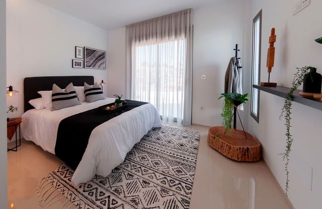 3 soverom Villa til salgs i Centro, Los Alcázares med svømmebasseng garasje - € 479 950 (Ref: 7090041)