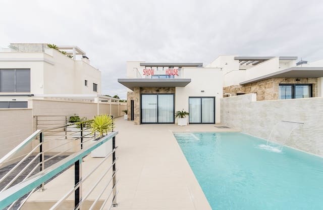 3 chambre Villa/Maison à vendre à Las Colinas Golf, Orihuela avec piscine garage - 630 000 € (Ref: 7090171)