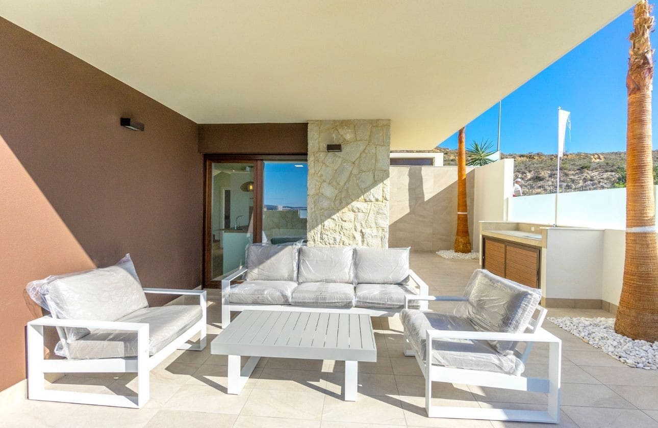 3 Zimmer Villa zu verkaufen in Ciudad Quesada mit Pool Garage - 649.000 € (Ref: 7090282)