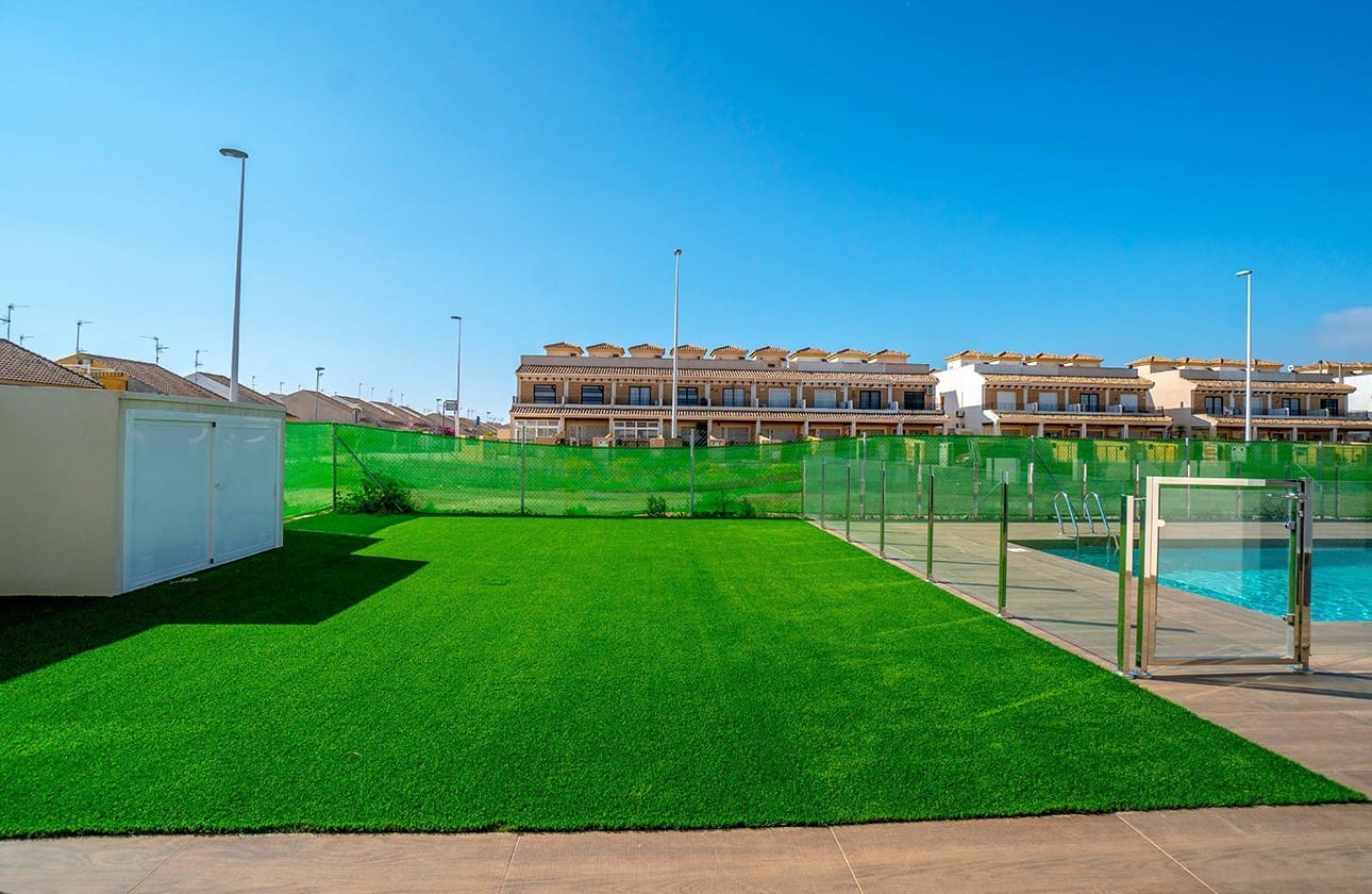 2 soverom Leilighet til salgs i Lo Pagan med svømmebasseng garasje - € 245 000 (Ref: 7123123)