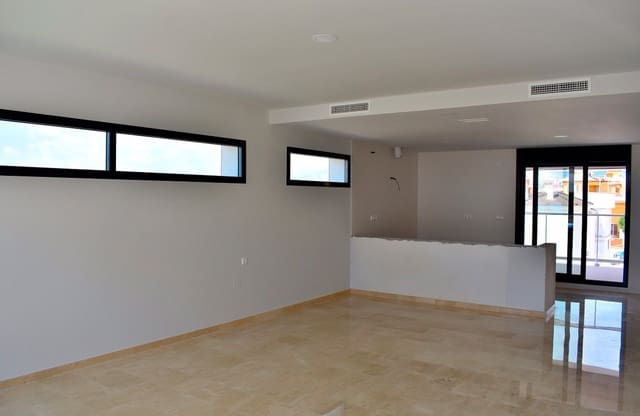 Chalet de 5 habitaciones en Golf Bahía, Finestrat en venta con piscina garaje - 760.000 € (Ref: 7124958)