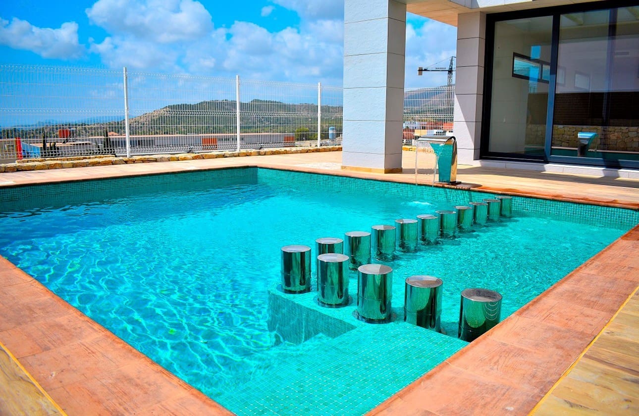 5 quarto Moradia para venda em Finestrat com piscina garagem - 760 000 € (Ref: 7124958)