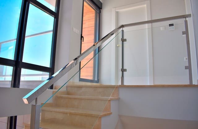 5 quarto Moradia para venda em Golf Bahía, Finestrat com piscina garagem - 780 000 € (Ref: 7124959)