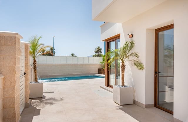 3 chambre Villa/Maison à vendre à Almería ville avec piscine - 459 000 € (Ref: 7146188)