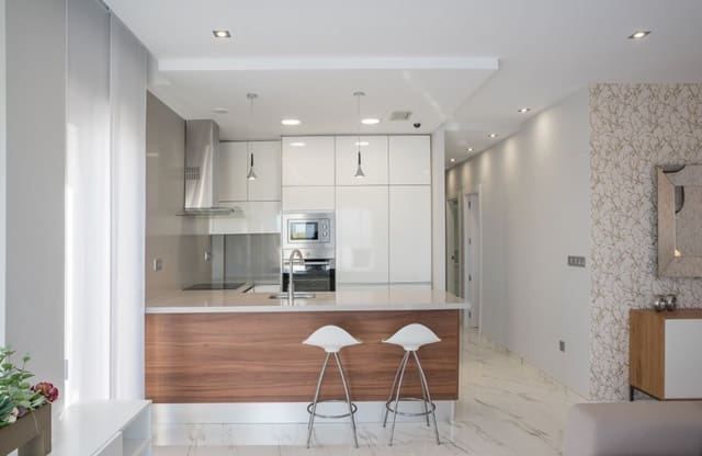 3 camera da letto Villa in vendita in Villamartin, Orihuela con piscina - 390.000 € (Rif: 7272723)