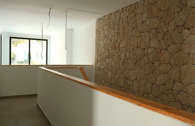 4 bedroom Villa for sale in Albir, Alfaz del Pi / L'Alfàs del Pi with pool garage - € 895,000 (Ref: 7375532)