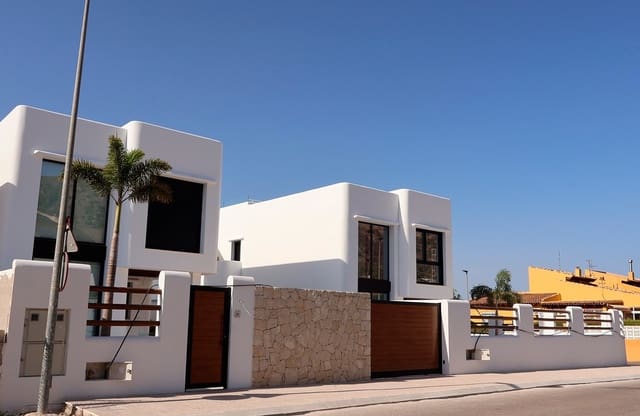 4 bedroom Villa for sale in Albir, Alfaz del Pi / L'Alfàs del Pi with pool garage - € 895,000 (Ref: 7375532)
